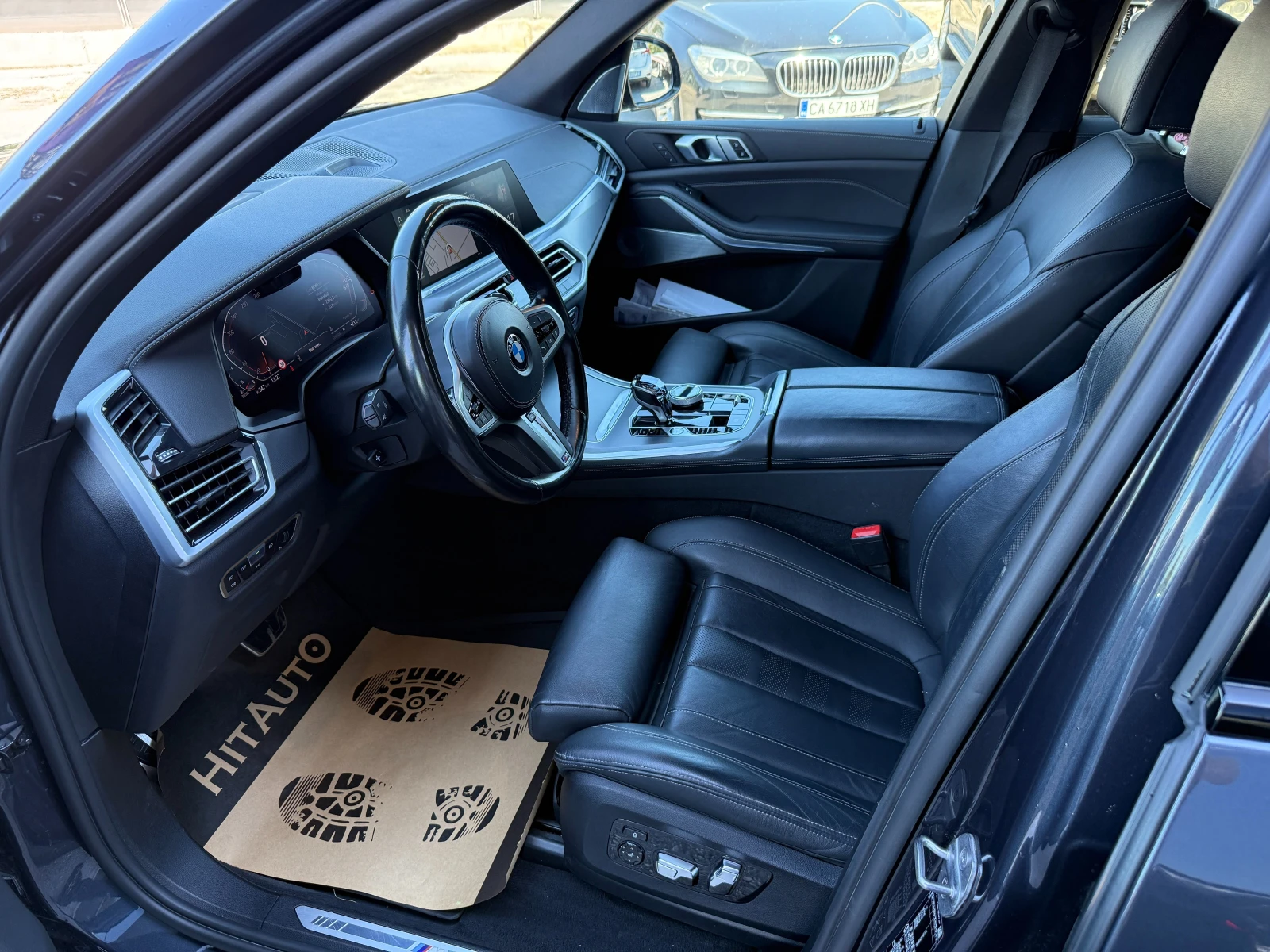 BMW X5 40d Laser B&W, снимка 8 - Автомобили и джипове - 56115727