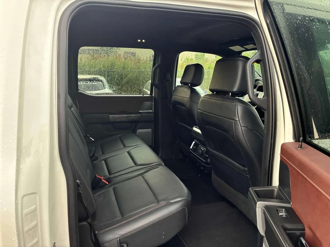 Ford F150 * LARIAT 4WD SuperCrew 5.5' Box * CARFAX * ��� | Mobile.bg � ����������� 15