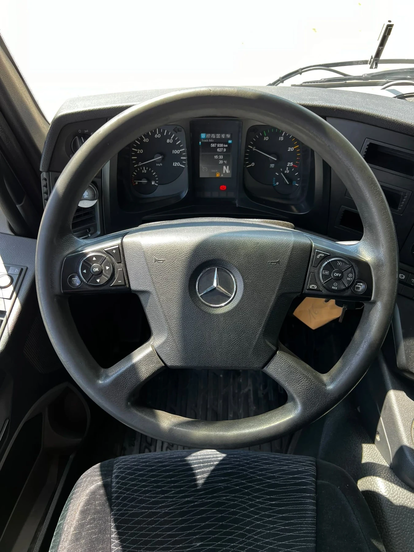 Mercedes-Benz Antos 1833 Termoking v max 800 , снимка 13 - Камиони - 56185758