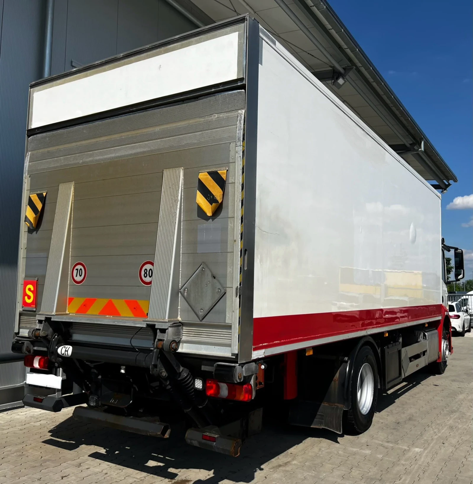 Mercedes-Benz Antos 1833 Termoking v max 800 , снимка 6 - Камиони - 56185758