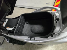 Suzuki Burgman 400 ВСИЧКО ПЛАТЕНО, снимка 12