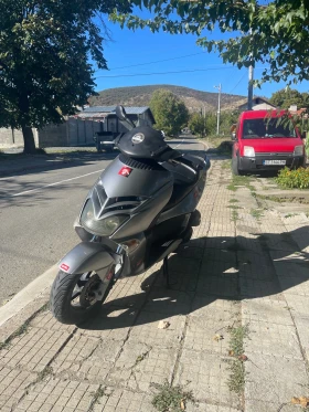     Aprilia 250