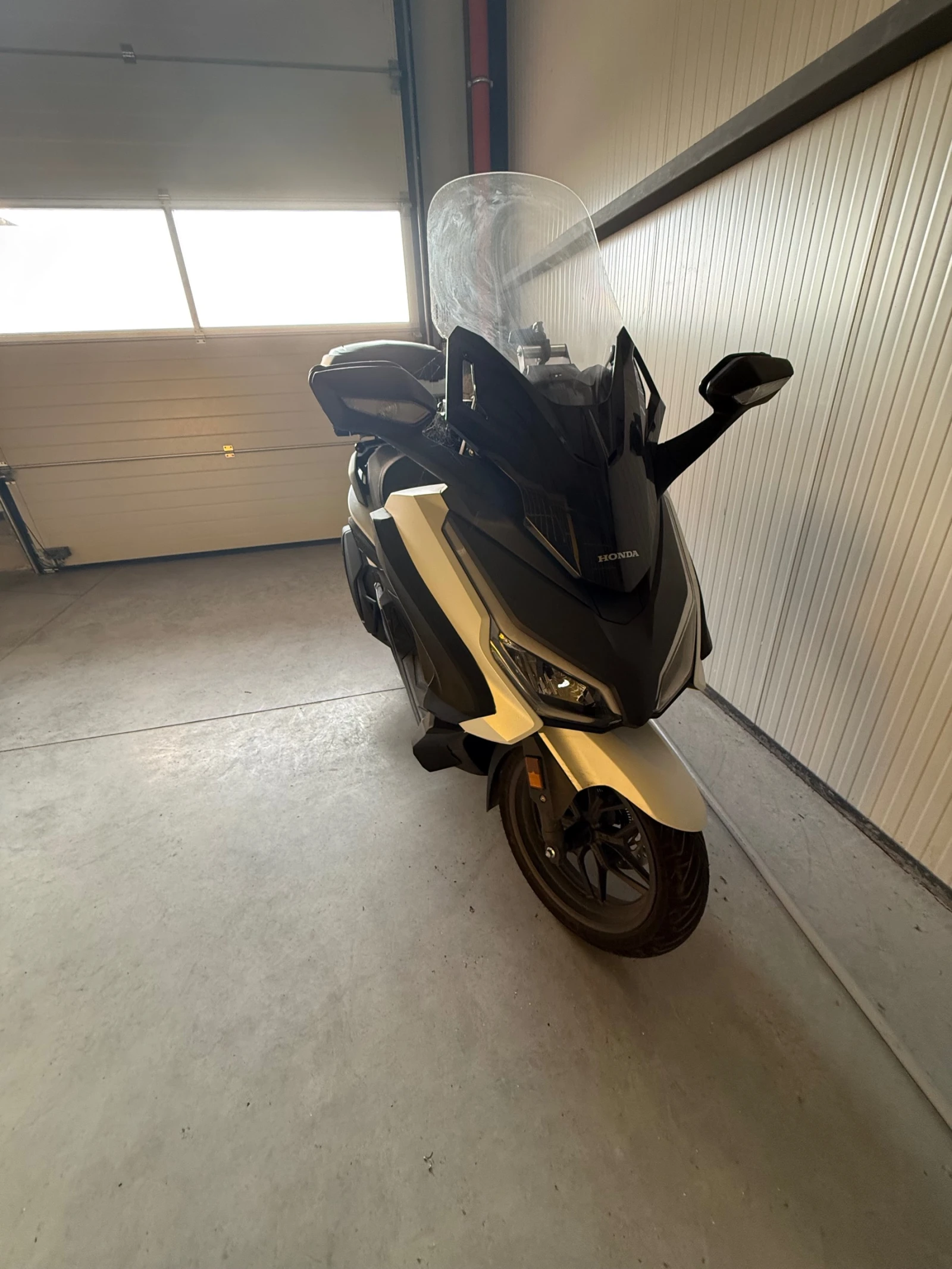 Honda Forza Forza 350, снимка 8 - Мотоциклети и мототехника - 53784754