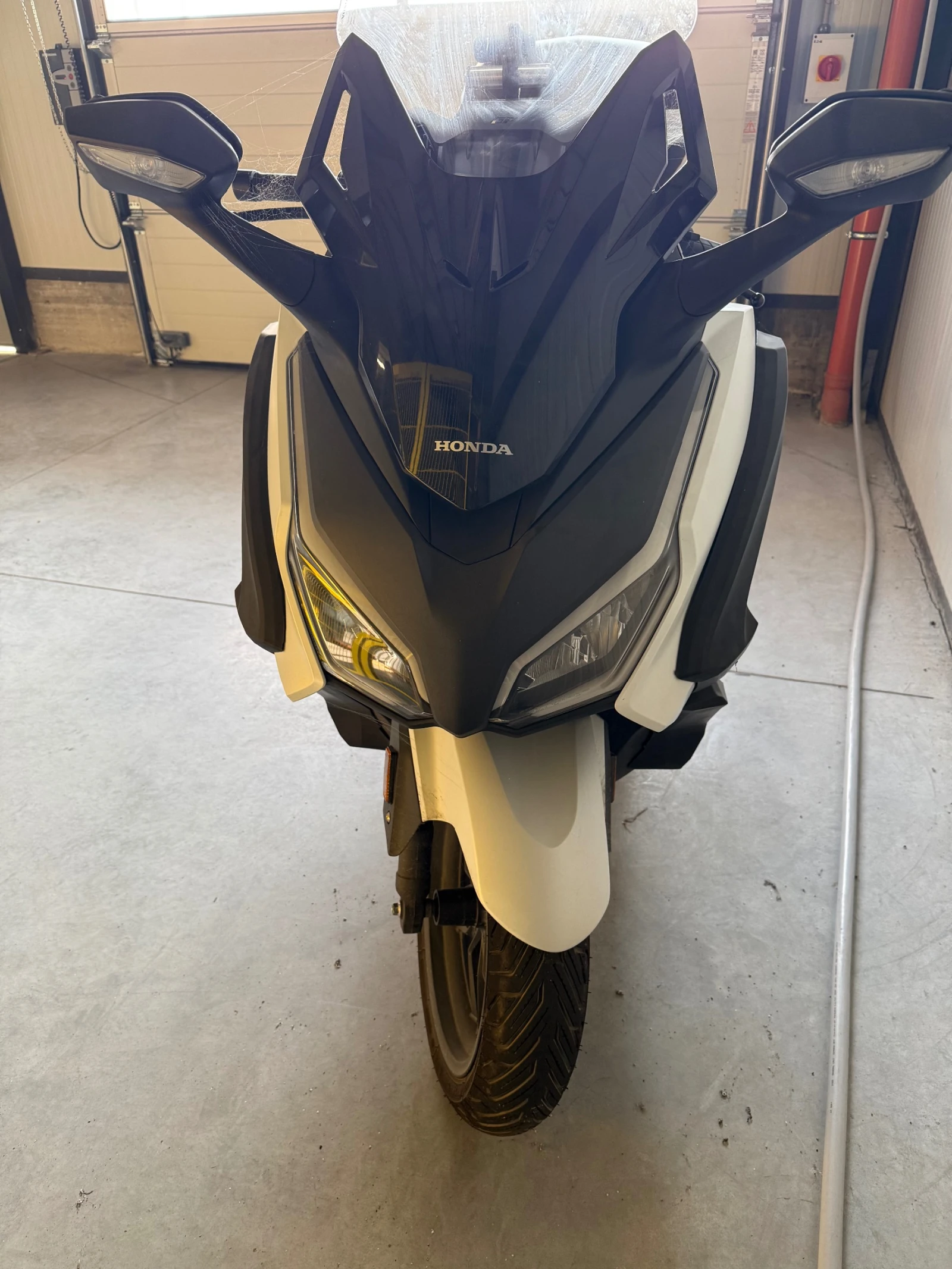 Honda Forza Forza 350, снимка 9 - Мотоциклети и мототехника - 53784754