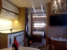 Каравана Fendt NEW MODEL* LUXURY , снимка 16 - Каравани и кемпери - 53662767