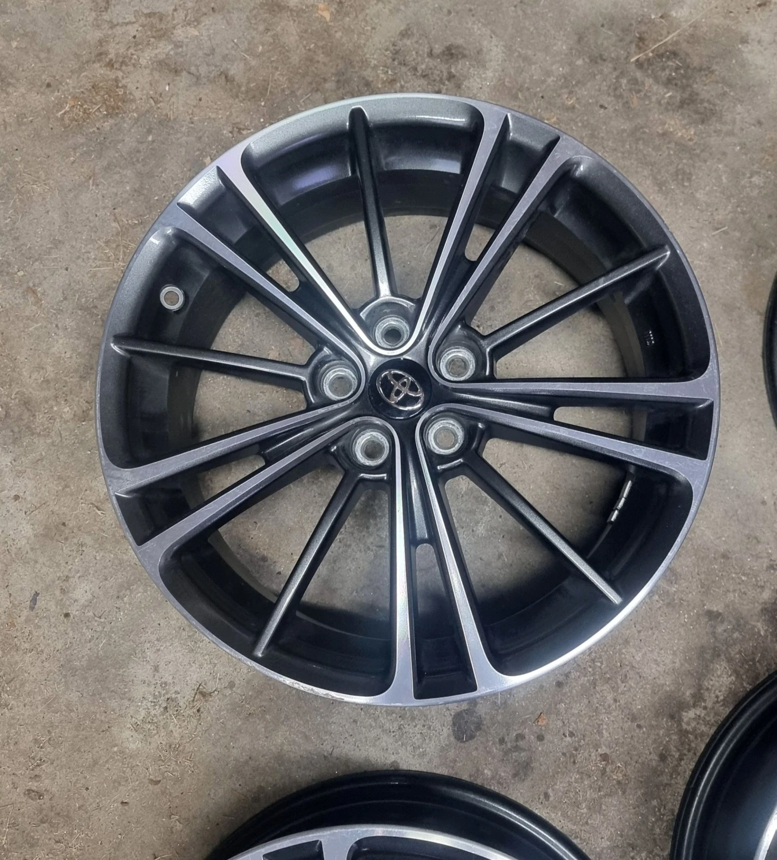 ������ �� Toyota | Mobile.bg � ����������� 3