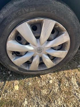 Toyota Avensis 2.0 D-4D 126к.с FACELIFT 200броя НА ЧАСТИ, снимка 11