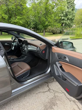 Mercedes-Benz CLA 220 DISTRONIC/MEMORY/FULL LED/ HARMAN KARDON , снимка 6