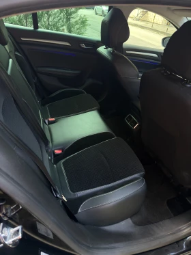 Renault Megane Intense 70 000km - 14500 € / 28359.53 лв. - 29655318 11