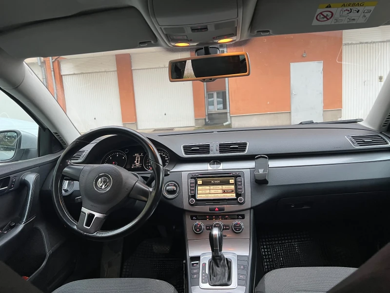 VW Passat B7, снимка 14 - Автомобили и джипове - 46088589