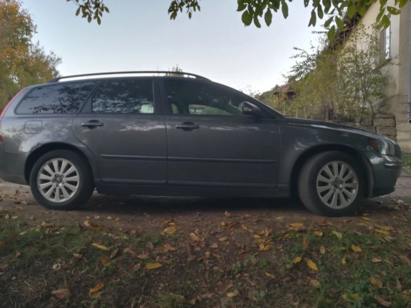 Volvo V50 2.0D, снимка 4 - Автомобили и джипове - 47729840