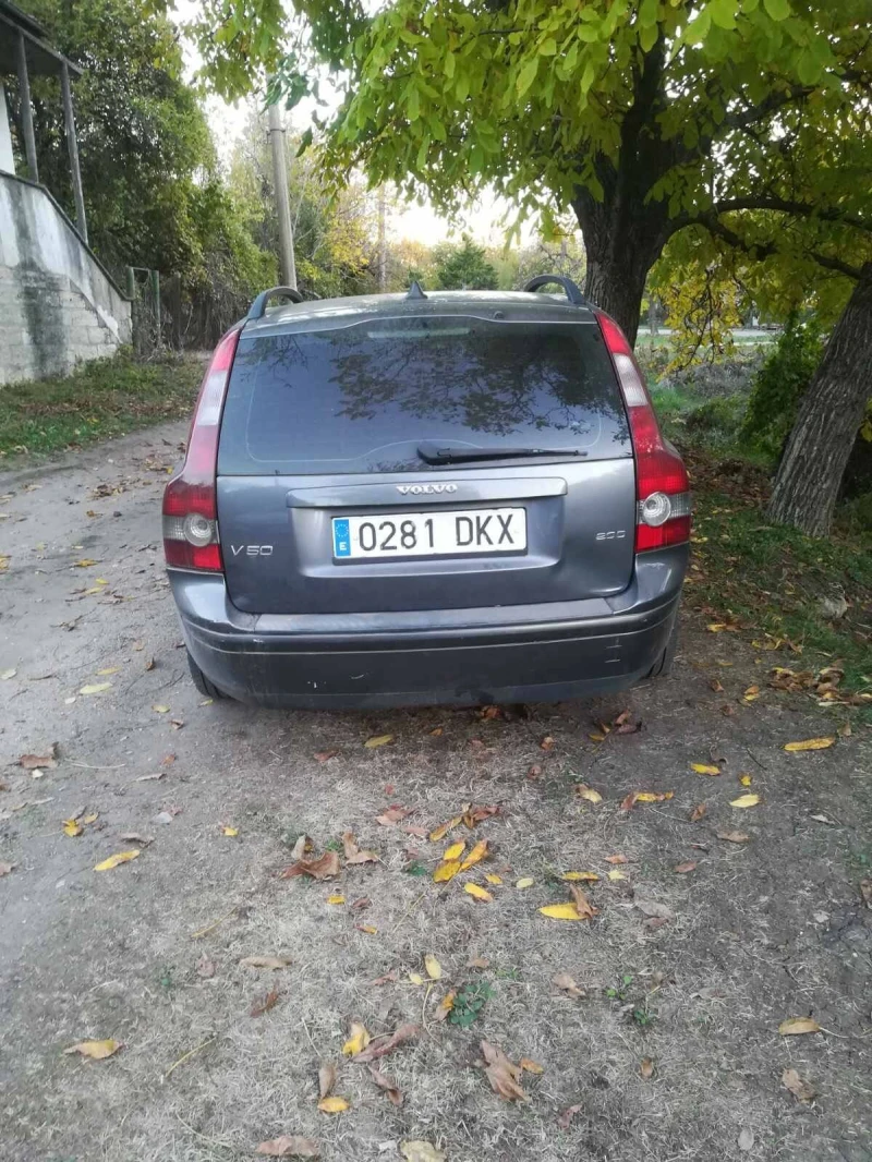 Volvo V50 2.0D, снимка 3 - Автомобили и джипове - 47729840