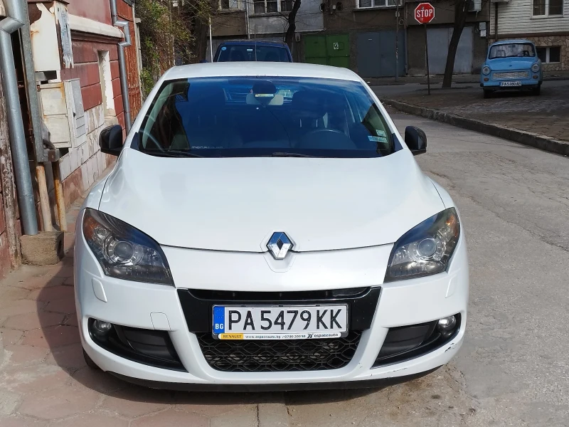 Renault Megane Monaco GP, снимка 1 - Автомобили и джипове - 48307749