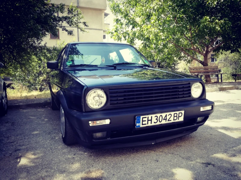 VW Golf, снимка 5 - Автомобили и джипове - 48789404