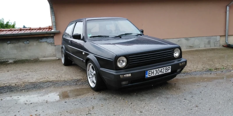 VW Golf, снимка 8 - Автомобили и джипове - 48789404