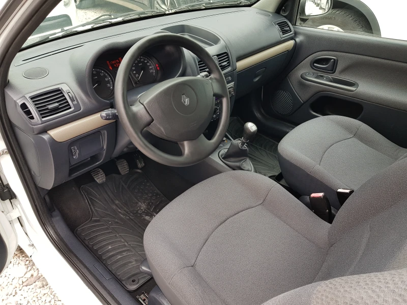 Renault Clio 1.5 dci - 65 к.с. ИТАЛИЯ , снимка 9 - Автомобили и джипове - 52167257