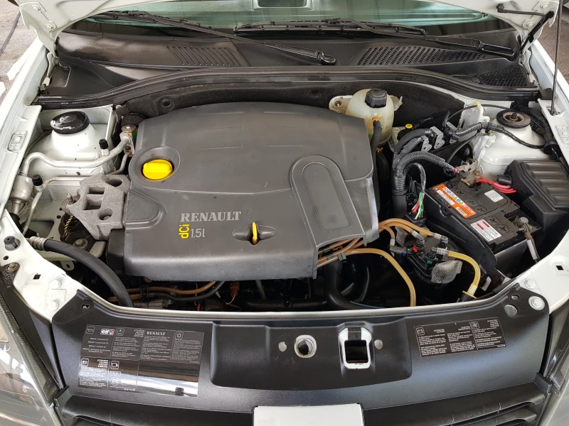 Renault Clio 1.5 dci - 65 к.с. ИТАЛИЯ , снимка 15 - Автомобили и джипове - 52167257