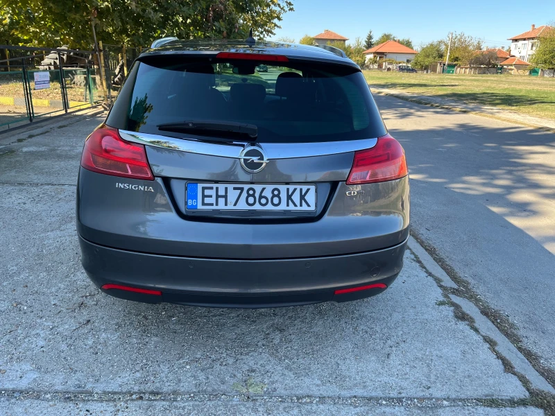Opel Insignia, снимка 15 - Автомобили и джипове - 52698968