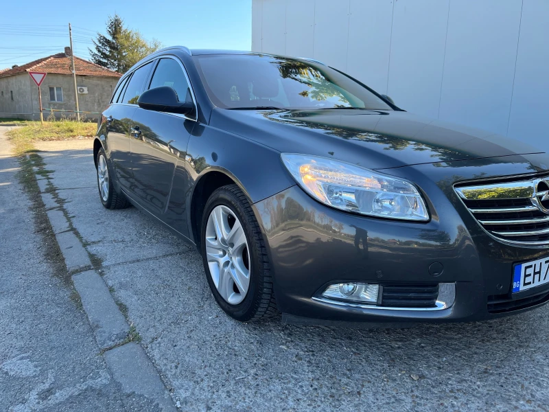 Opel Insignia, снимка 2 - Автомобили и джипове - 52698968