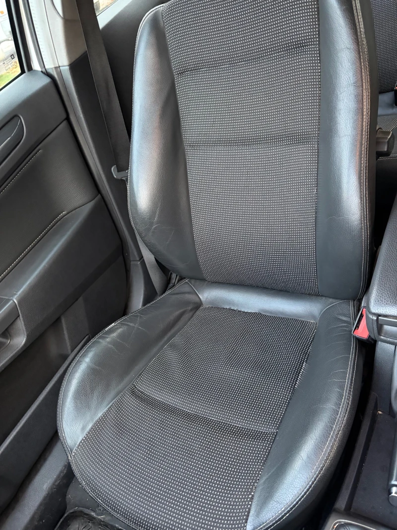 Opel Astra 1.7 CDTI, снимка 9 - Автомобили и джипове - 52644240