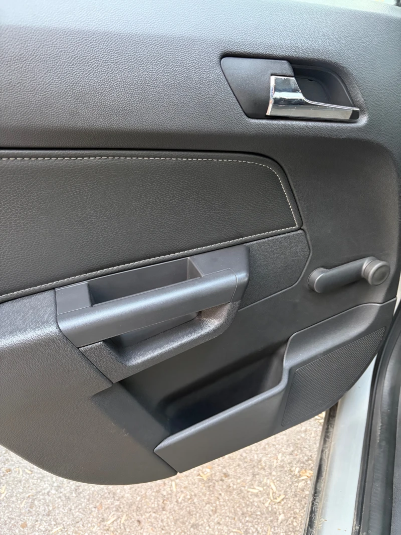 Opel Astra 1.7 CDTI, снимка 14 - Автомобили и джипове - 52644240