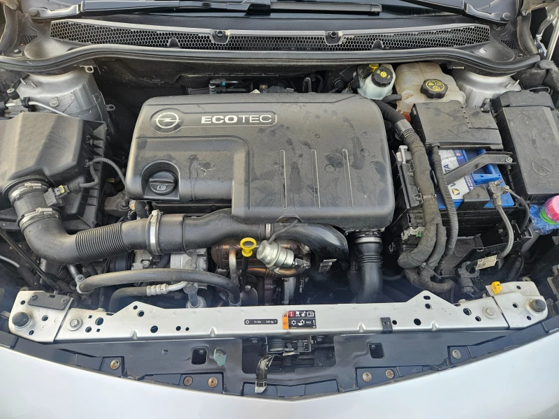 Opel Astra 1.7CDTI ПЕРФЕКТНА, снимка 17 - Автомобили и джипове - 52846930