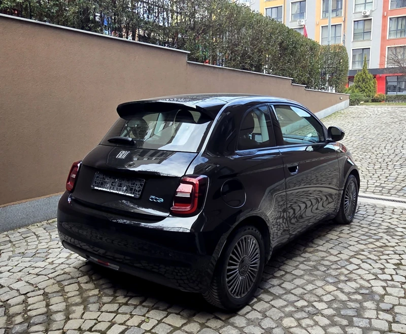 Fiat 500 42KWh/Navi/СЕРВИЗНА ИСТОРИЯ, снимка 3 - Автомобили и джипове - 53471136