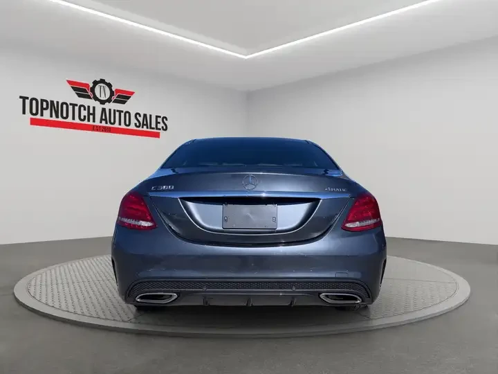 Mercedes-Benz C 300 * CARFAX * АВТО КРЕДИТ * , снимка 8 - Автомобили и джипове - 54905335