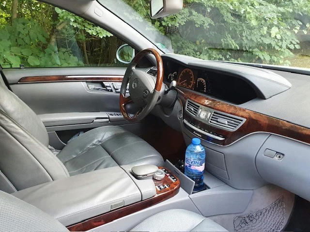 Mercedes-Benz S 550 4Matik, снимка 6 - Автомобили и джипове - 55804715