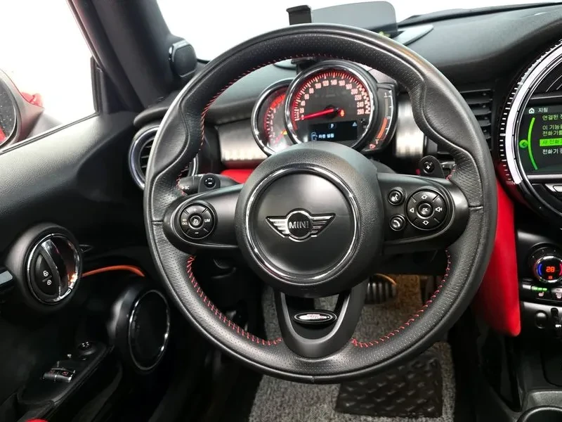 Mini Cooper S Jcw 3Rd Generation, снимка 13 - Автомобили и джипове - 56578515