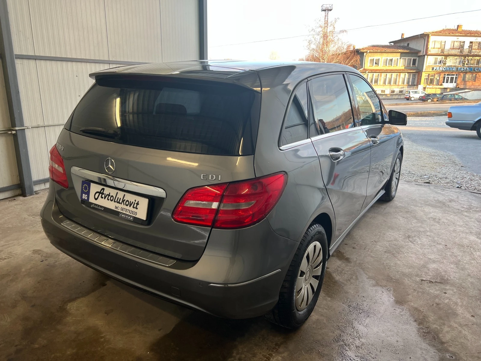 Mercedes-Benz B 180 CDI - изображение 6