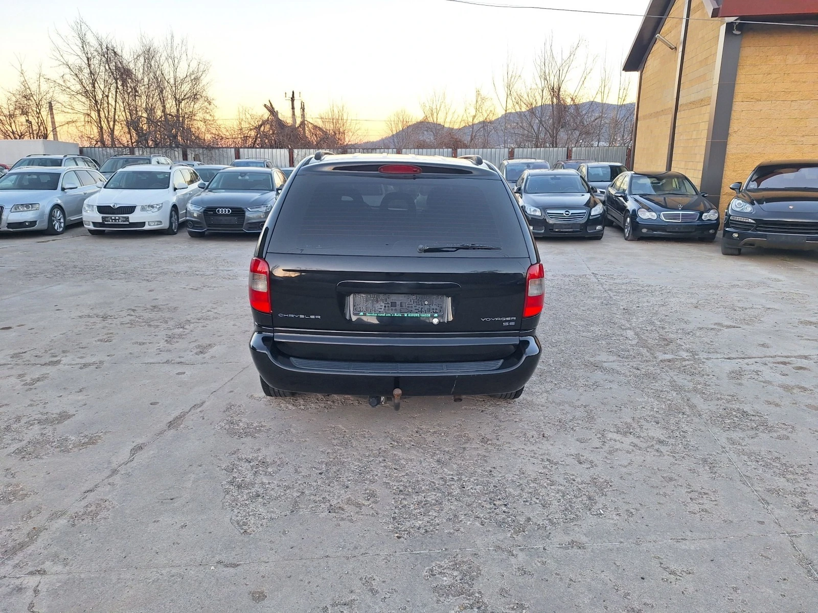 Chrysler Voyager 2,4 i газ  - изображение 8