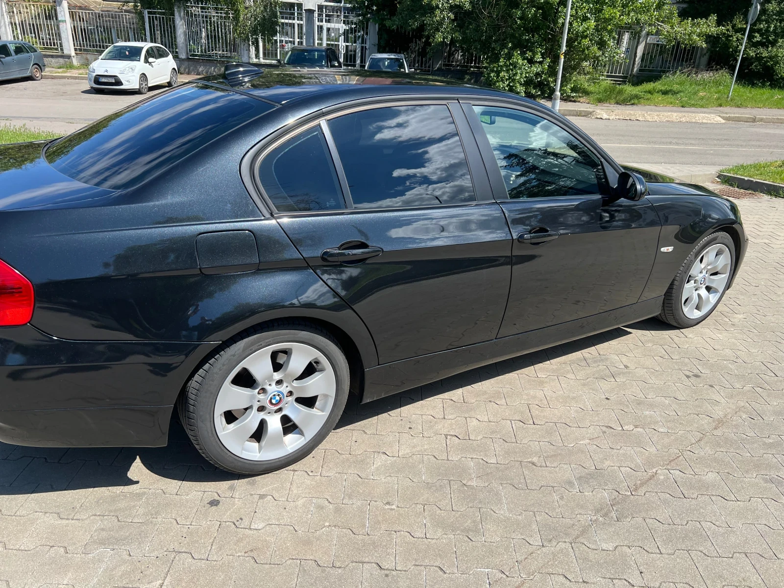 BMW 320 e90 - изображение 4