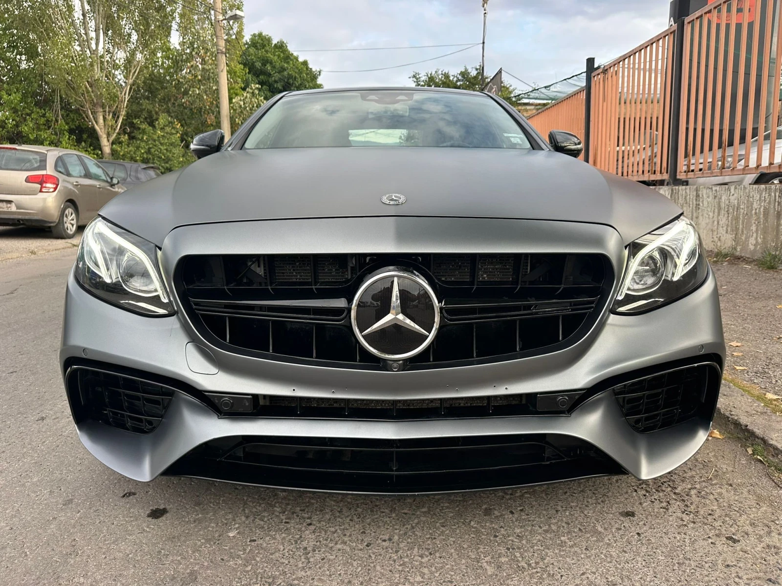 Mercedes-Benz E 350 CDI/AMG/4MATIC/MAT/EURO6B - изображение 3