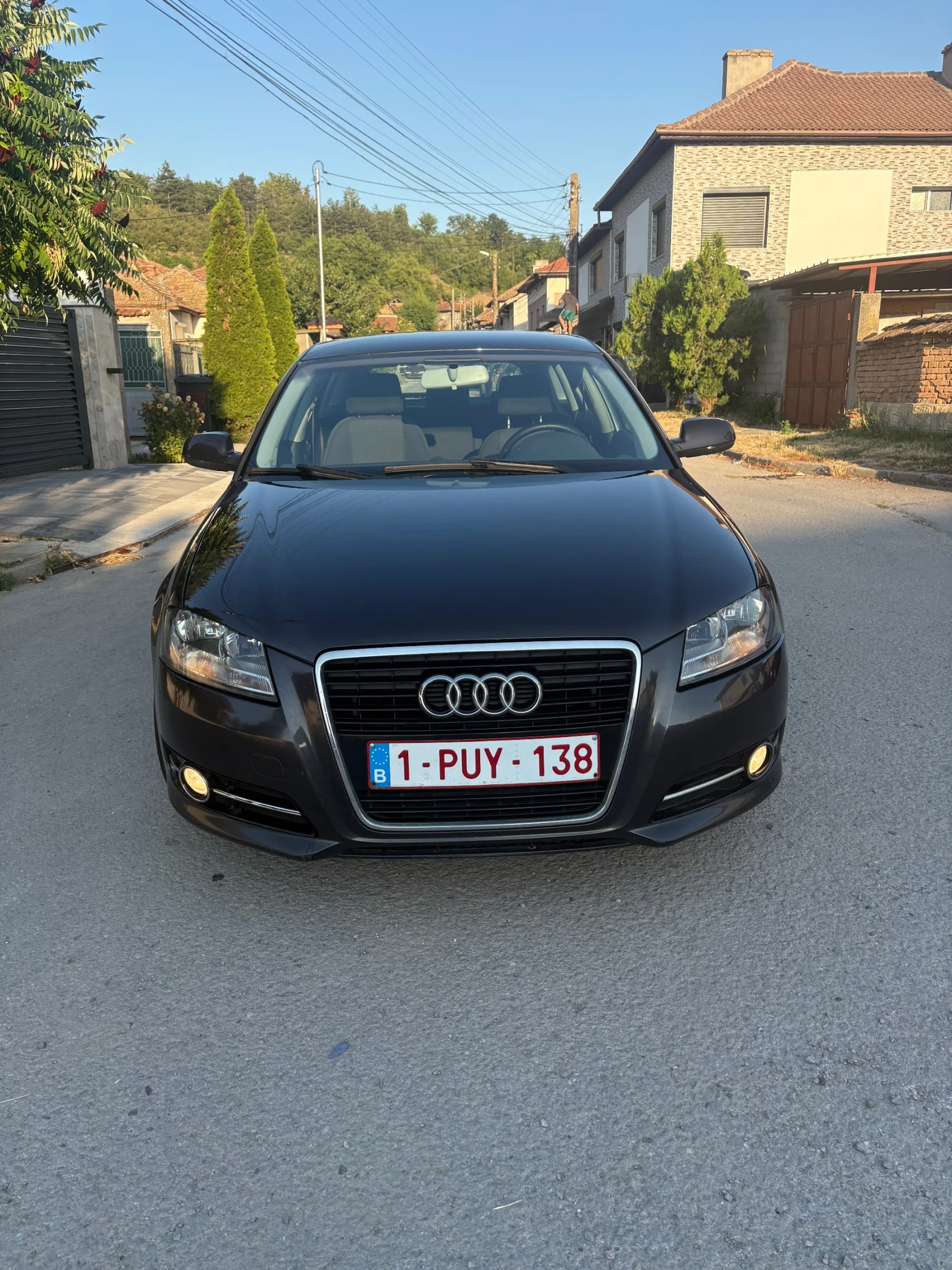 Audi A3 Sportback 2.0TDI 140КС Автоматик - изображение 2