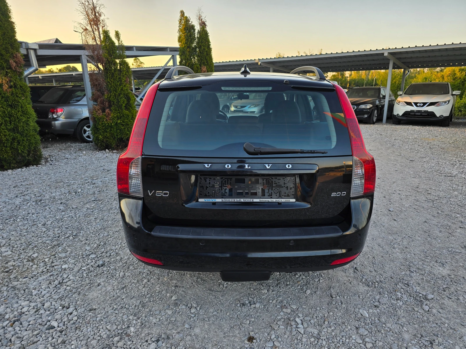 Volvo V50 2.0D АВТОМАТИК ! ! РЕАЛНИ КИЛОМЕТРИ - изображение 4