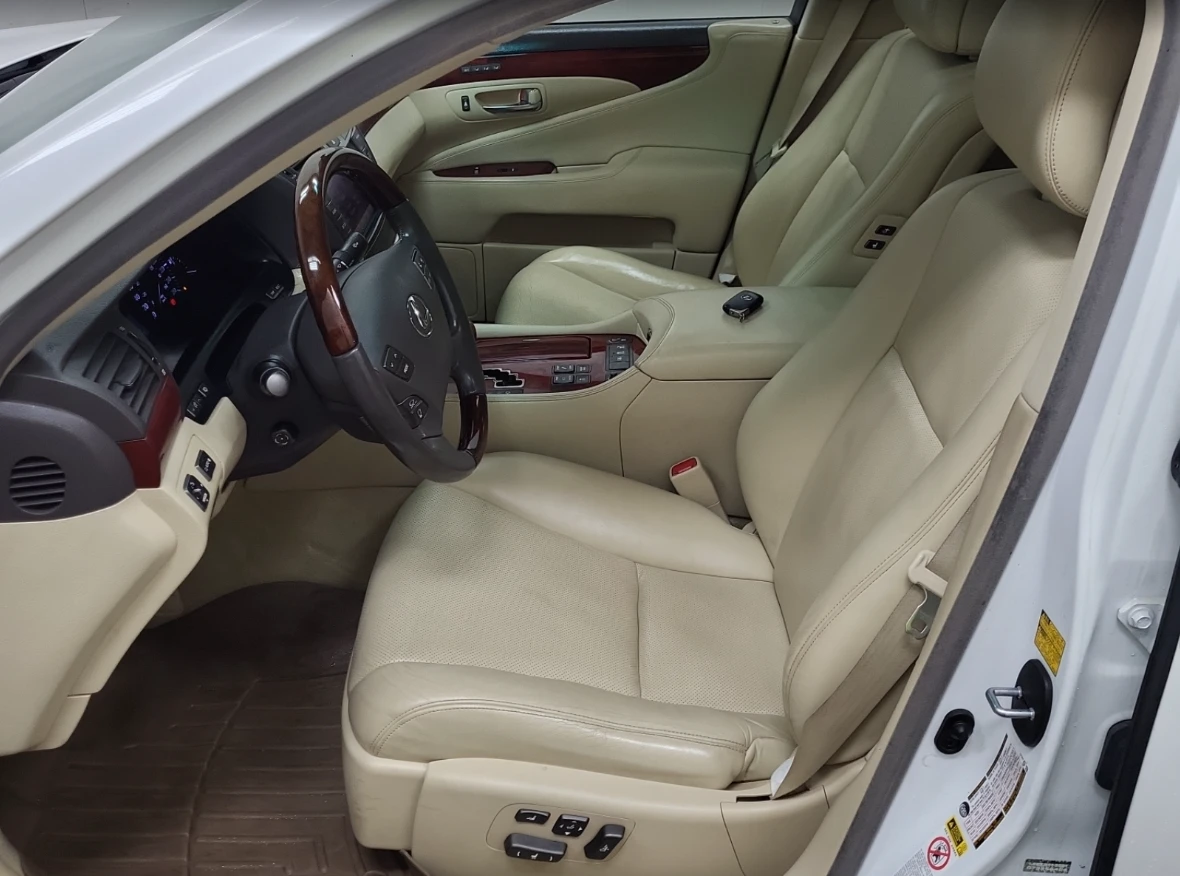 Lexus LS 460 SWB - изображение 5