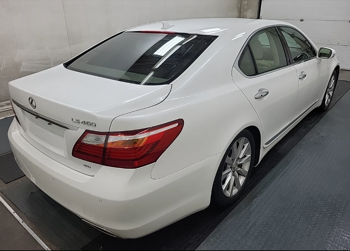 Lexus LS 460 SWB - изображение 3