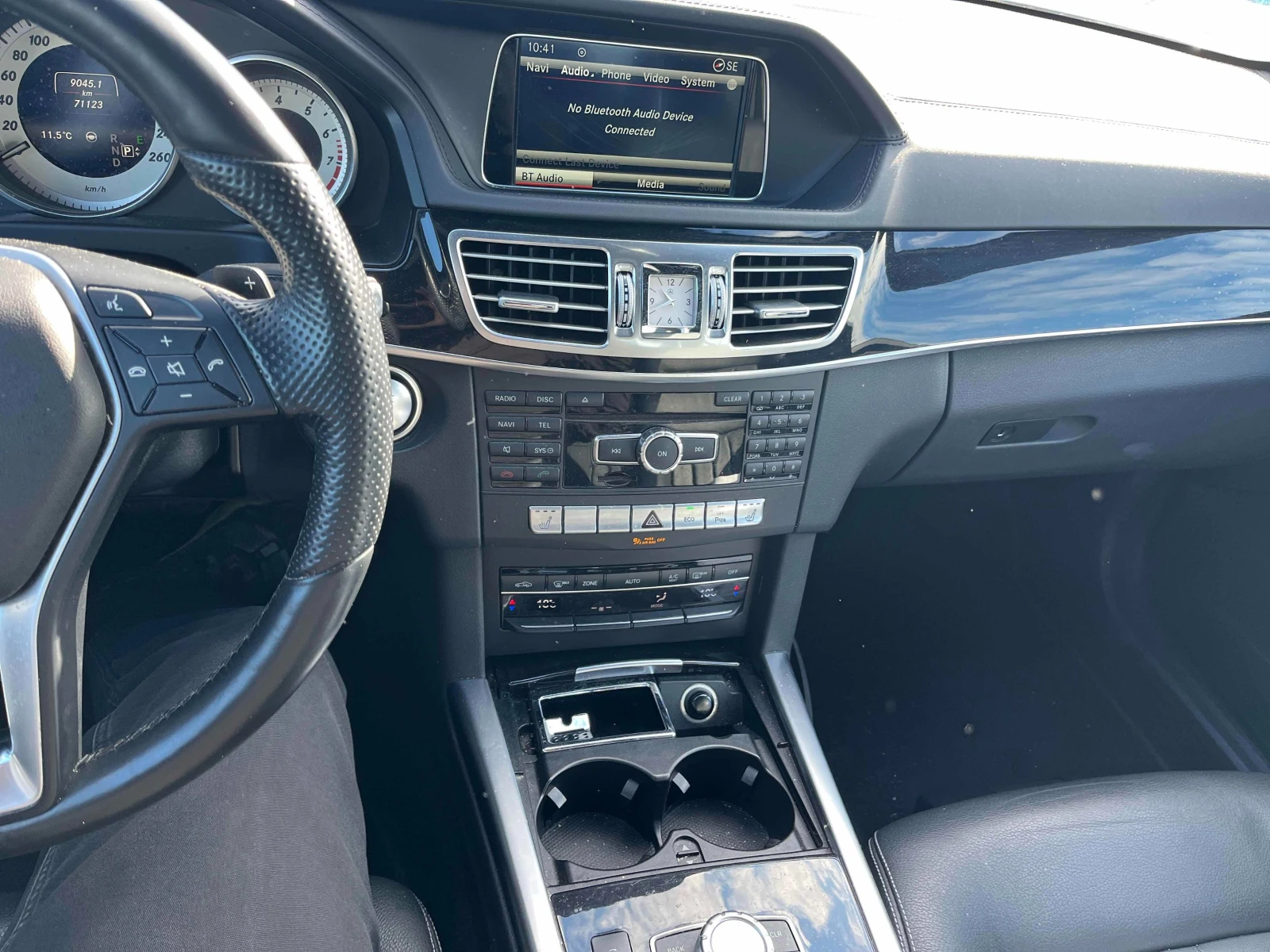 Mercedes-Benz E 400 4MATIC * * CARFAX * *   * *  | Mobile.bg   7