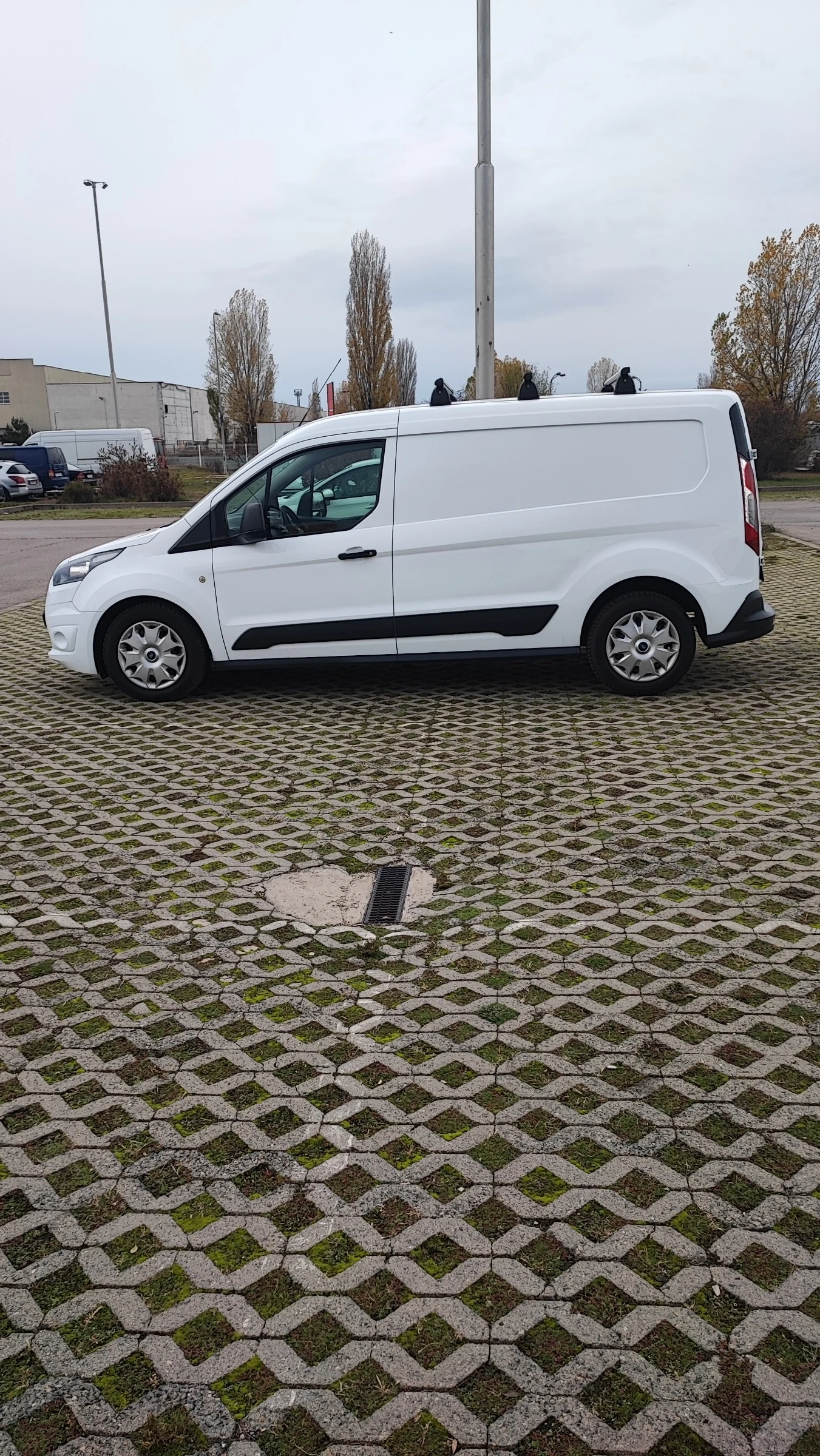 Ford Connect 1, 6 TDCI MAXI  2 + 1  - изображение 4