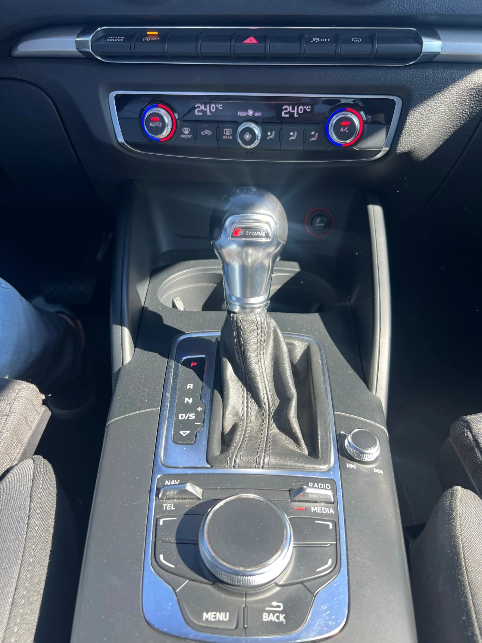 Audi A3 2.0TDI / S-Tronic / Navi / Bluetooth  - изображение 8