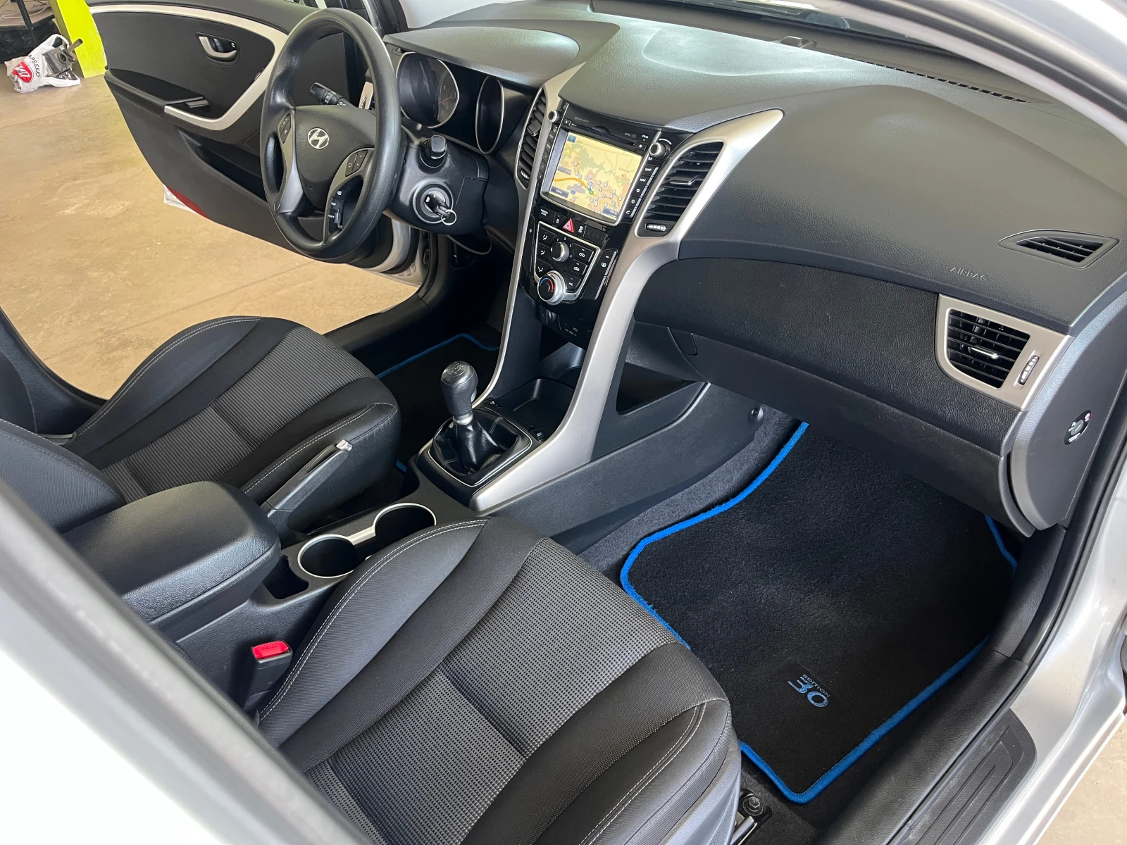 Hyundai I30 FACELIFT/CAMERA/LED/NAVI/XENON/ EURO 6 | Mobile.bg � ����������� 13