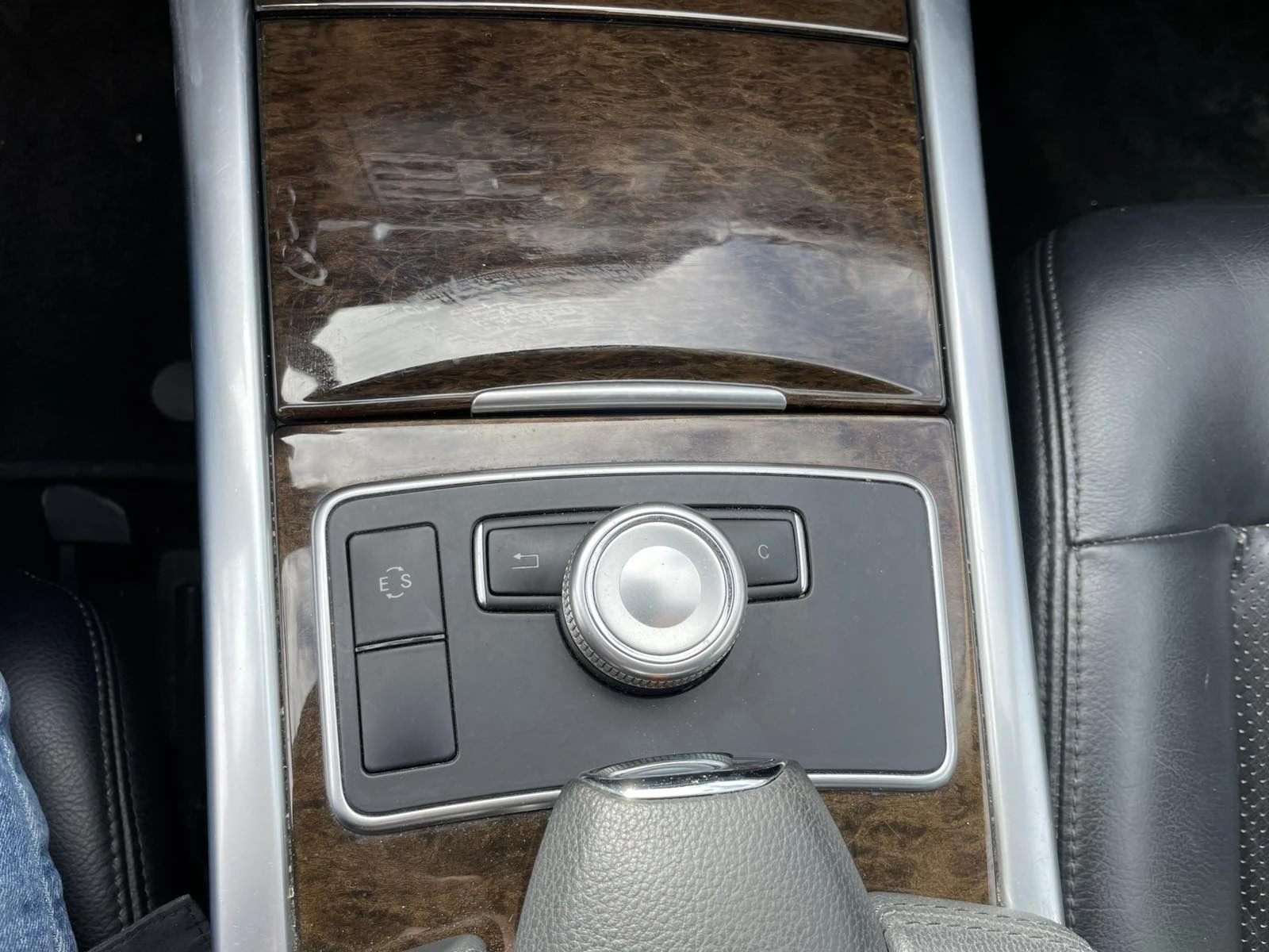 Mercedes-Benz E 220, снимка 8 - Автомобили и джипове - 53882394