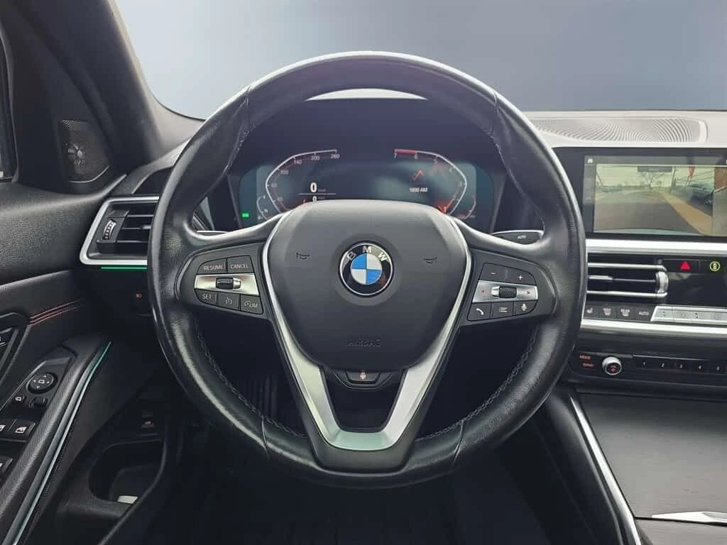 BMW 330 330i xDrive NO ACCIDENTS/HUD/HARMAN KARDON/CARPLA , снимка 8 - Автомобили и джипове - 53949347