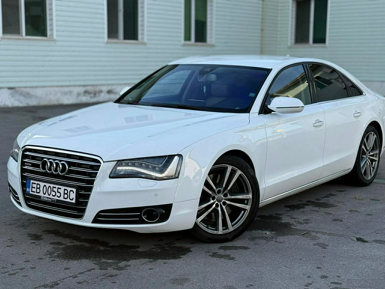Audi A8, снимка 6 - Автомобили и джипове - 54000786