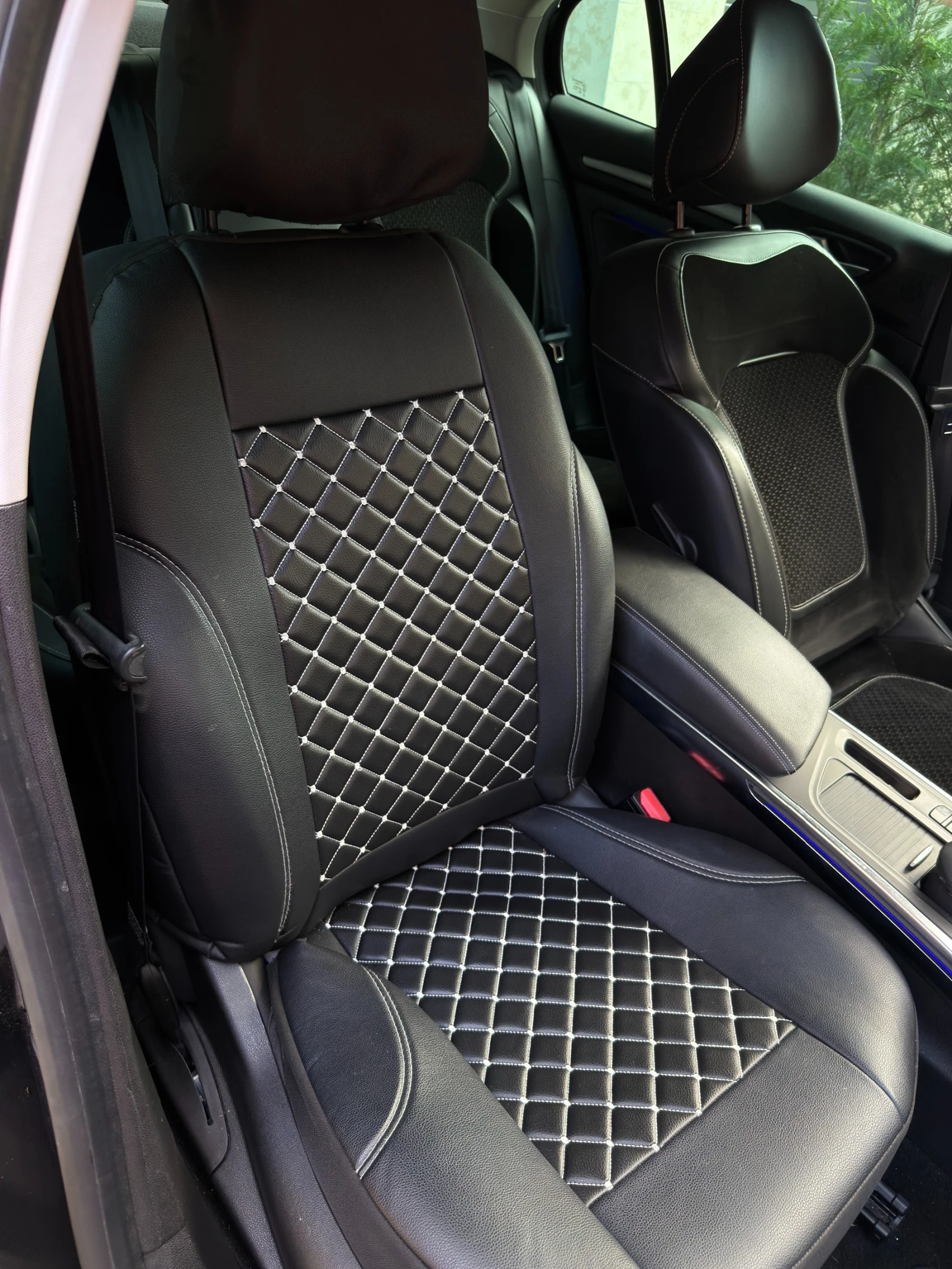 Renault Megane Intense 70 000km, снимка 9 - Автомобили и джипове - 54101415