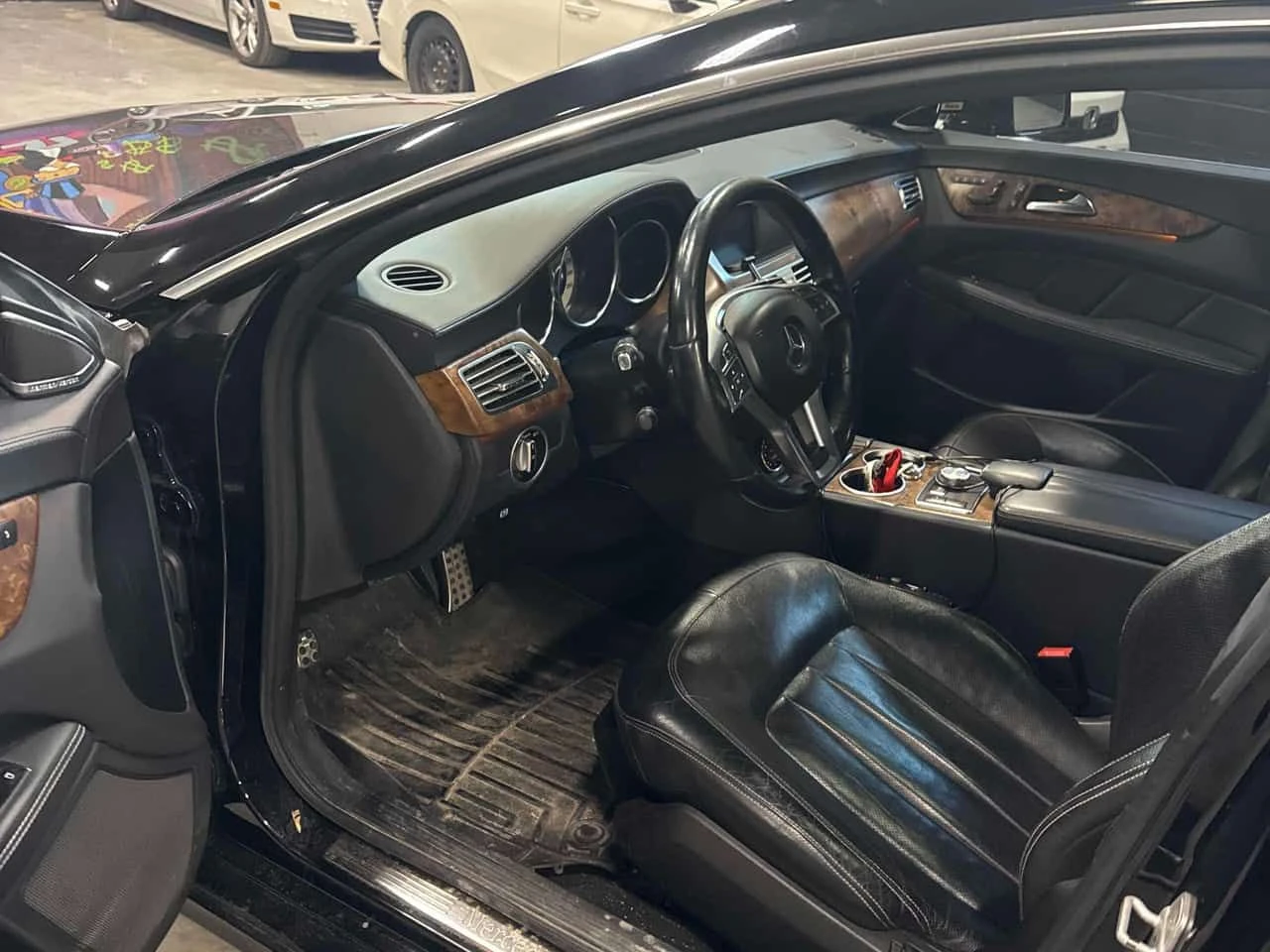 Mercedes-Benz CLS 550 4MATIC * �������* ���������* ��������*  | Mobile.bg � ����������� 7