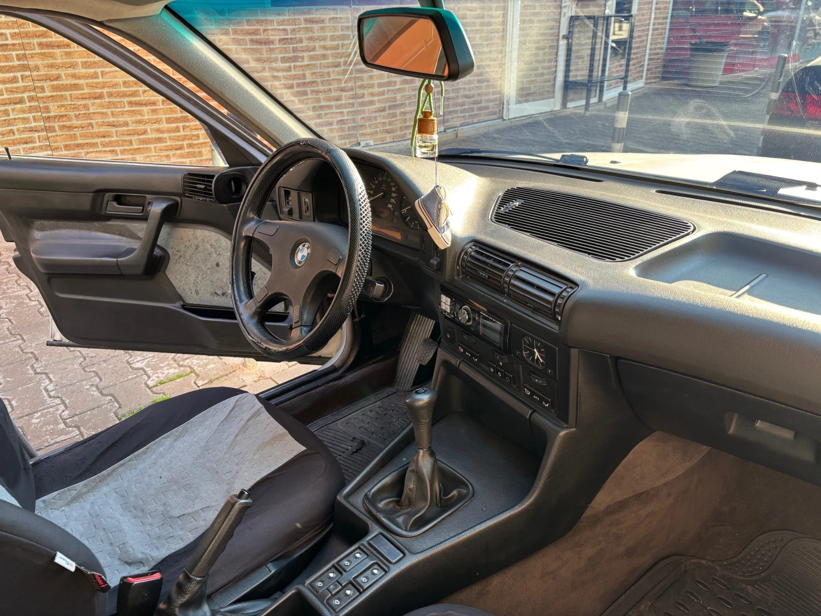 BMW 525 TDS, снимка 7 - Автомобили и джипове - 54302384