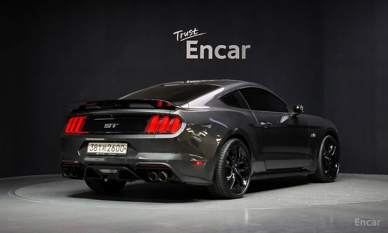 Ford Mustang GT5.0* КОЖА* ПОДГРЕВ* ОБДУХВАНЕ* , снимка 3 - Автомобили и джипове - 54555364