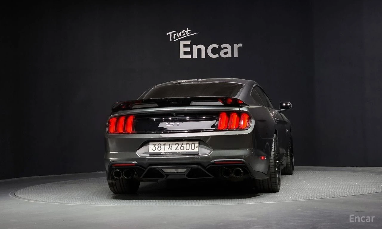 Ford Mustang GT5.0* КОЖА* ПОДГРЕВ* ОБДУХВАНЕ* , снимка 4 - Автомобили и джипове - 54555364